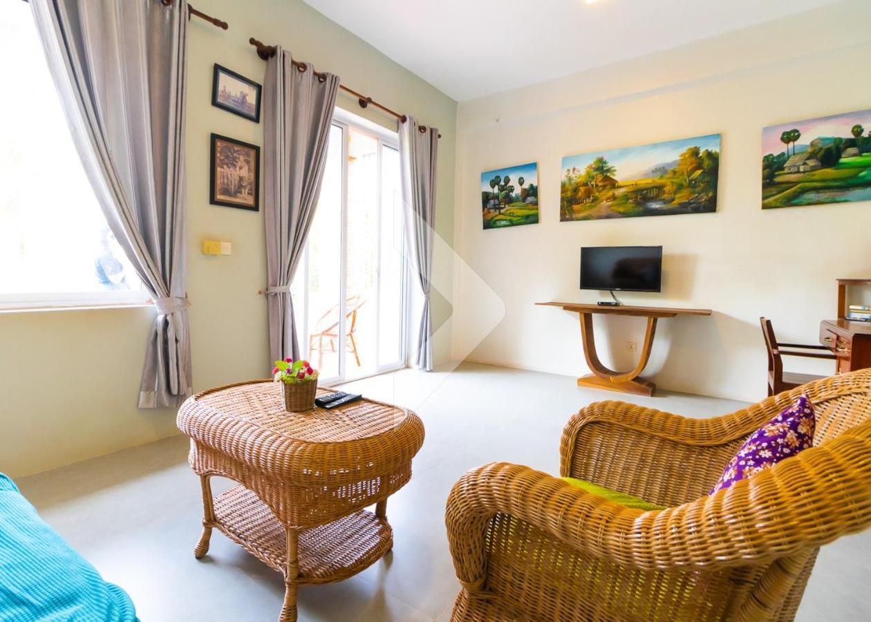 Hak Boutique Residence Сиемрип Номер фото